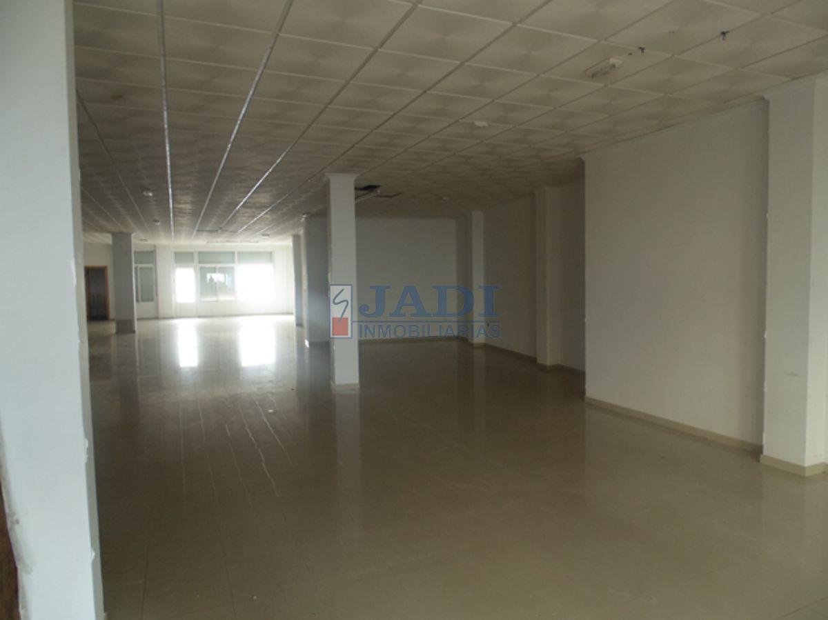 Alquiler de local comercial en Santa Cruz de Mudela