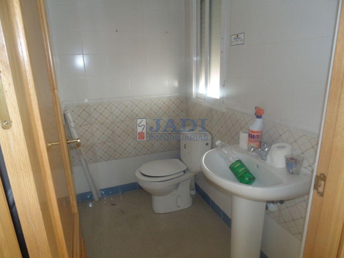 Alquiler de local comercial en Santa Cruz de Mudela