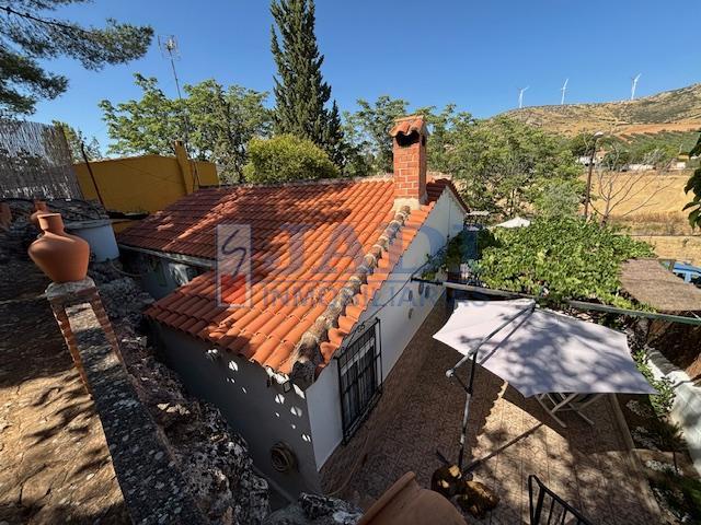 Venta de casa en Valdepeñas