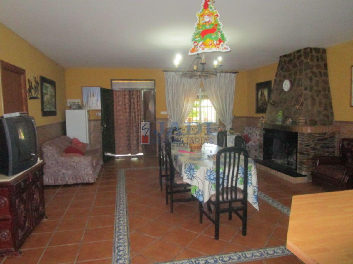 For sale of house in Valdepeñas