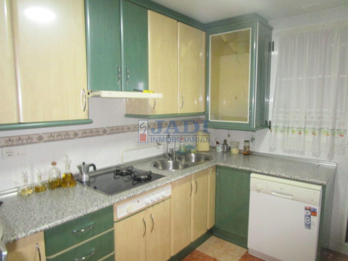 For sale of house in Valdepeñas