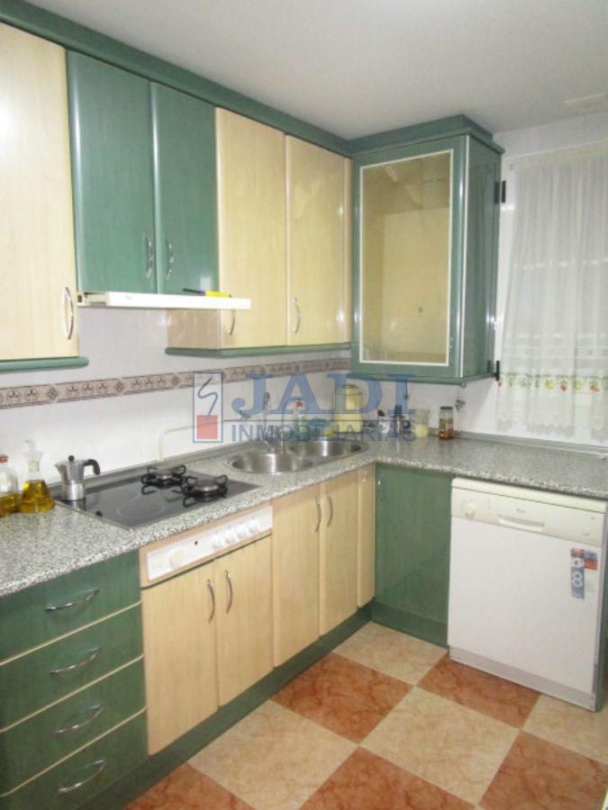 For sale of house in Valdepeñas