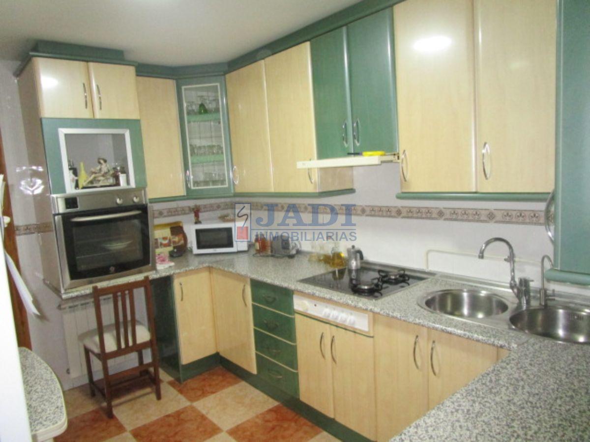 Venta de casa en Valdepeñas