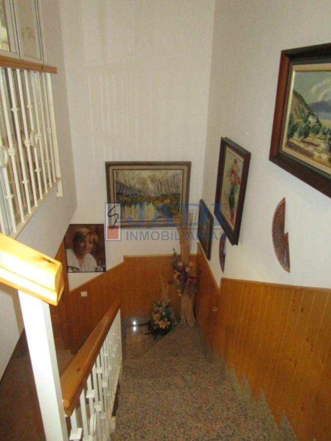 For sale of house in Valdepeñas