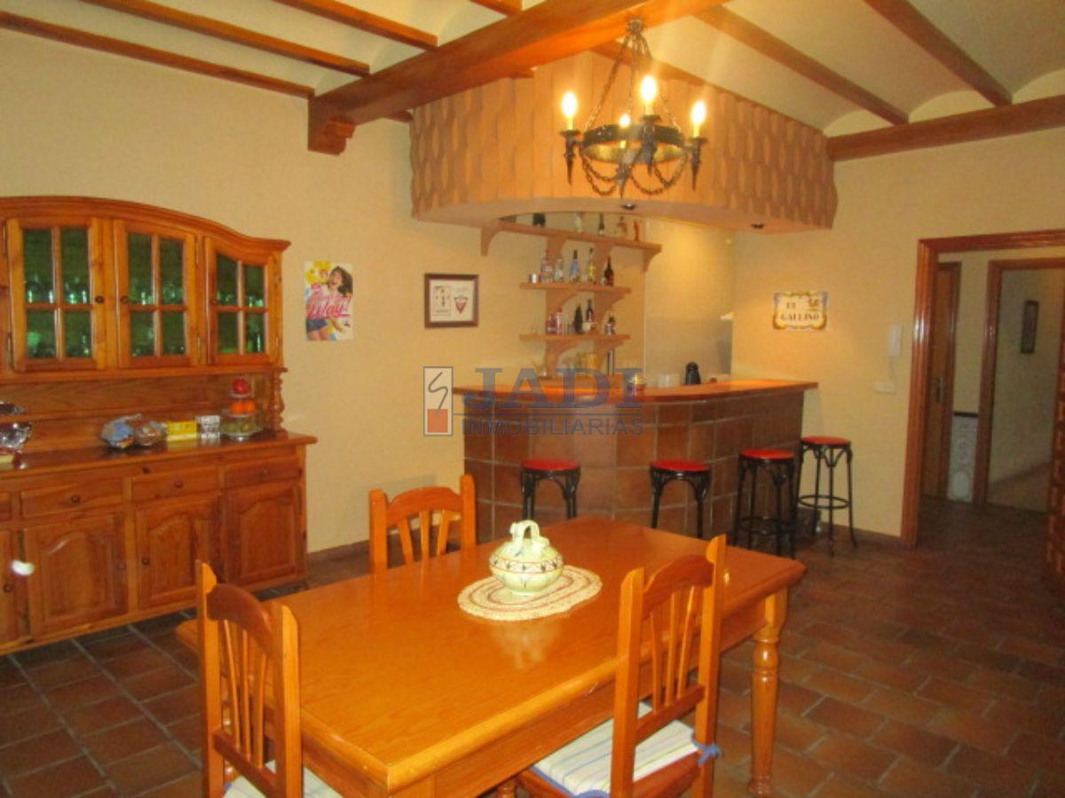 For sale of house in Valdepeñas