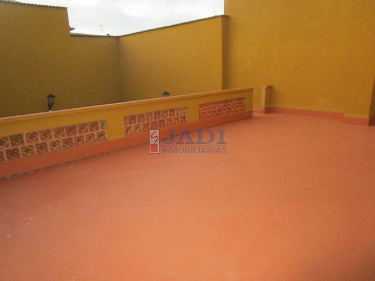 For sale of house in Valdepeñas