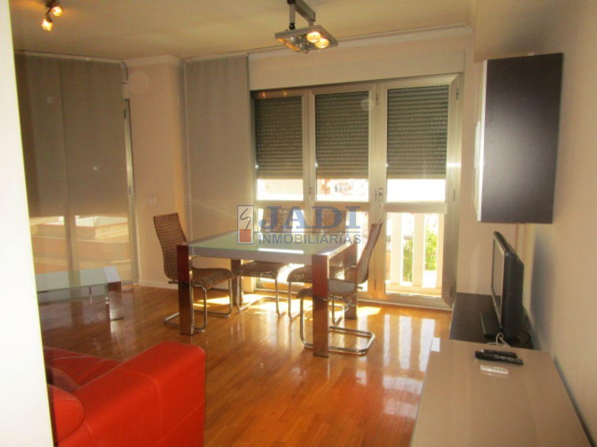 For sale of flat in Valdepeñas