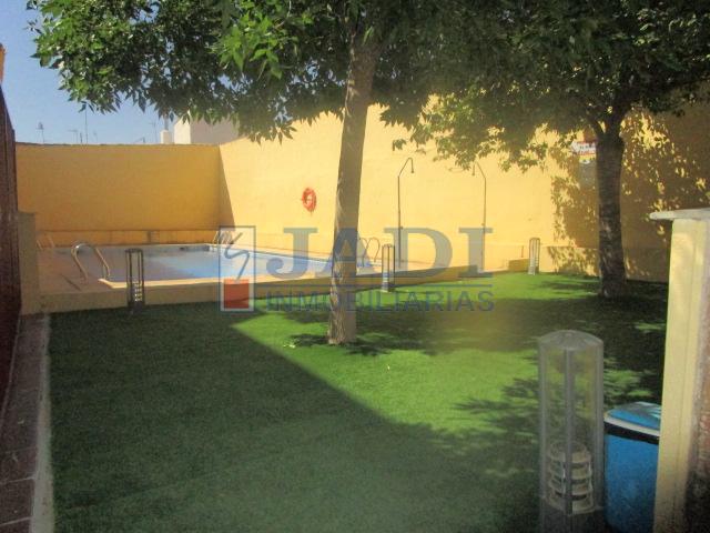 For rent of flat in Valdepeñas