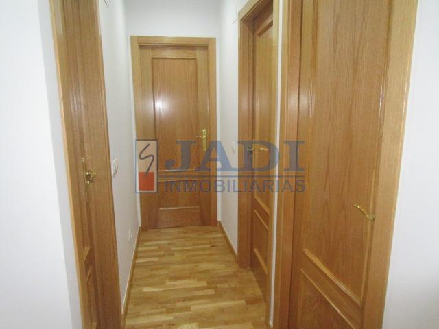 For rent of flat in Valdepeñas