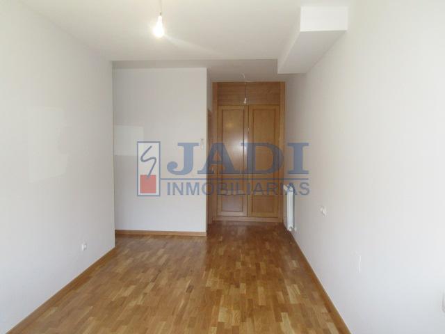For rent of flat in Valdepeñas