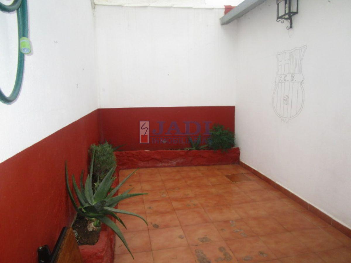 For sale of house in Valdepeñas