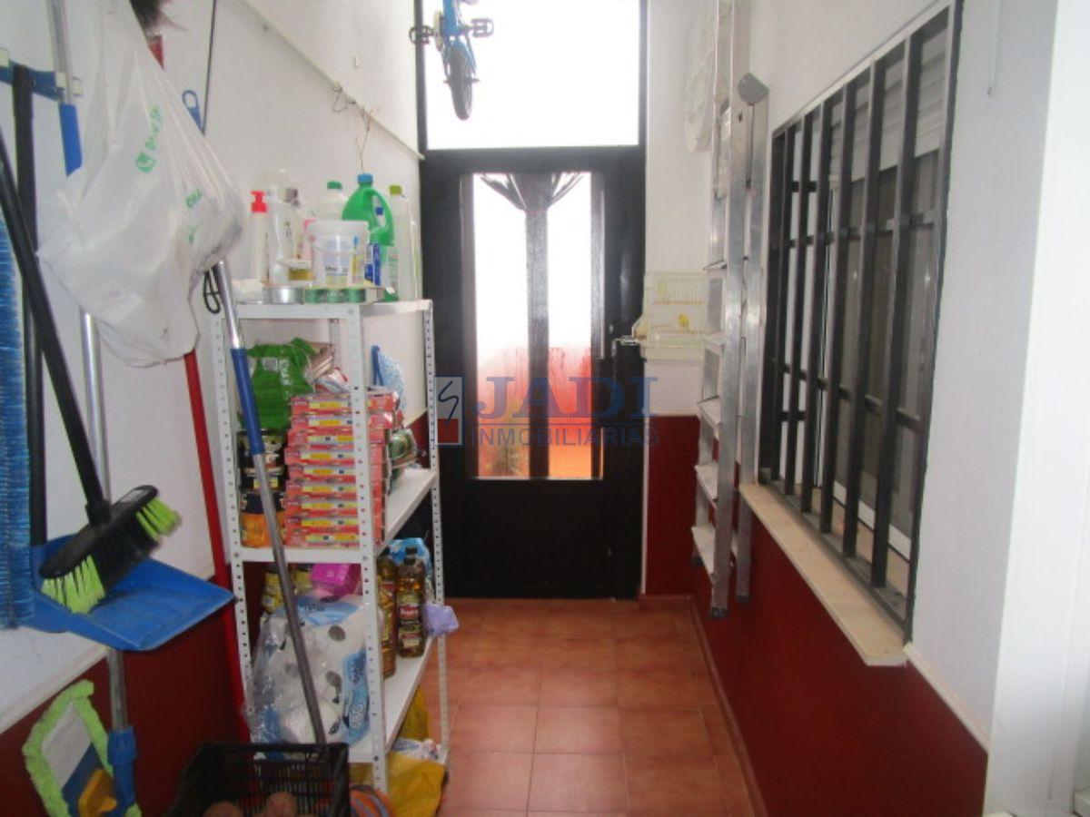 For sale of house in Valdepeñas