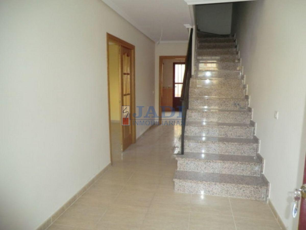 For sale of house in Valdepeñas