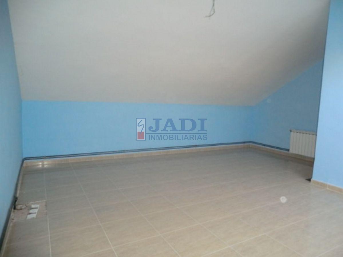 For sale of house in Valdepeñas