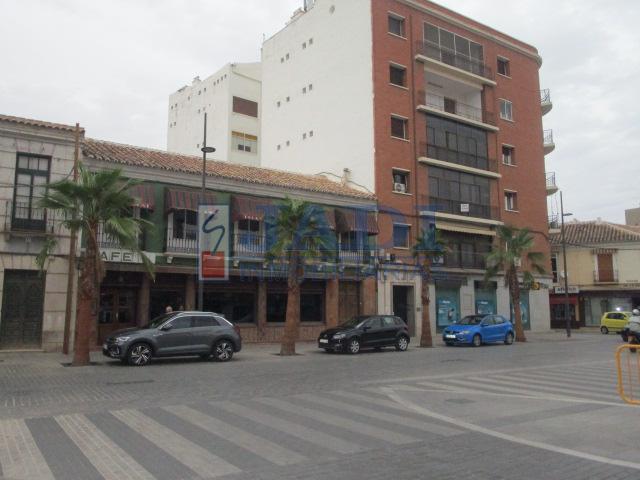 Venda de edifício em Manzanares