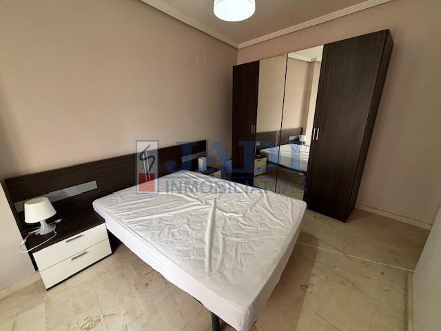 Alquiler de apartamento en Valdepeñas
