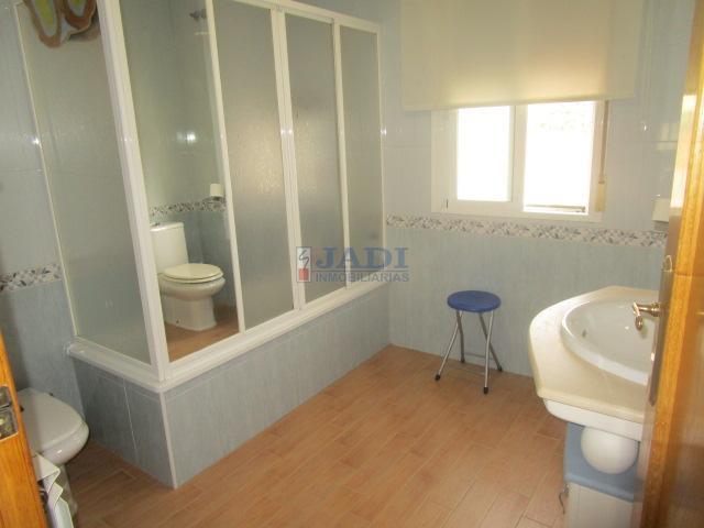 Venta de casa en Valdepeñas