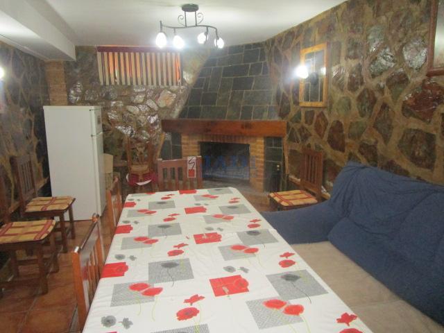 Venta de casa en Valdepeñas