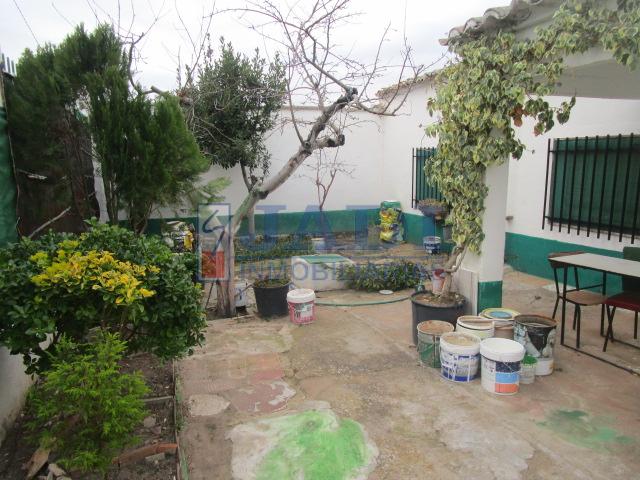 Venta de casa en Valdepeñas