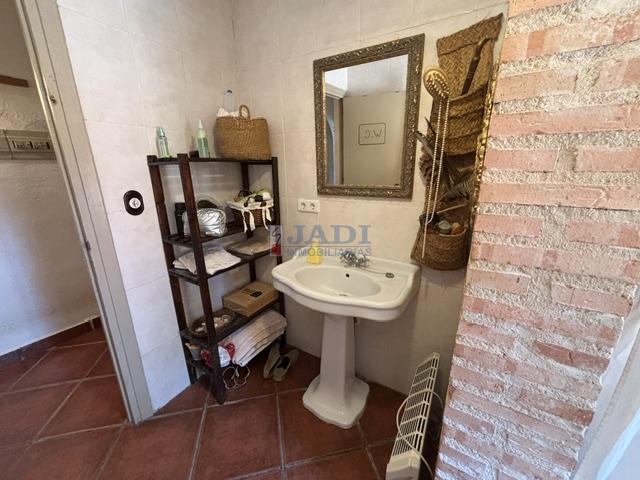 Venta de casa en Valdepeñas
