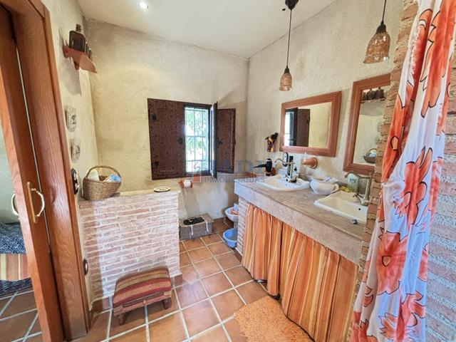 Venta de casa en Valdepeñas