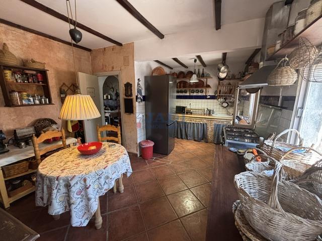 Venta de casa en Valdepeñas
