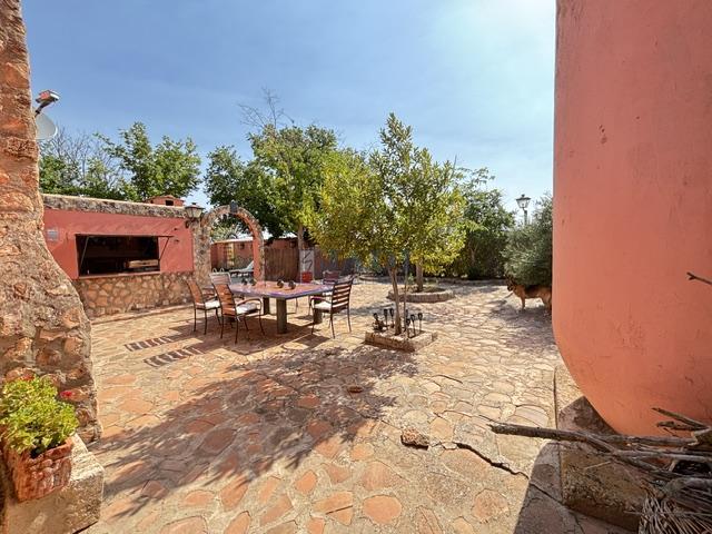 Venta de casa en Valdepeñas