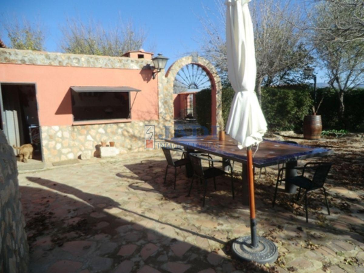 For sale of house in Valdepeñas