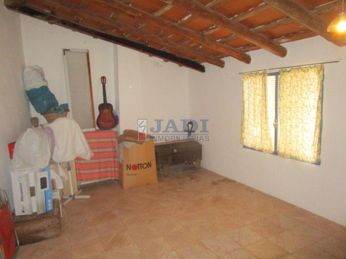 For sale of house in Torrenueva