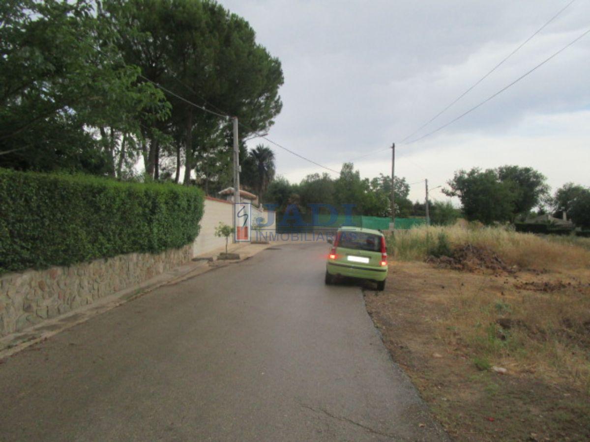 For sale of land in Valdepeñas