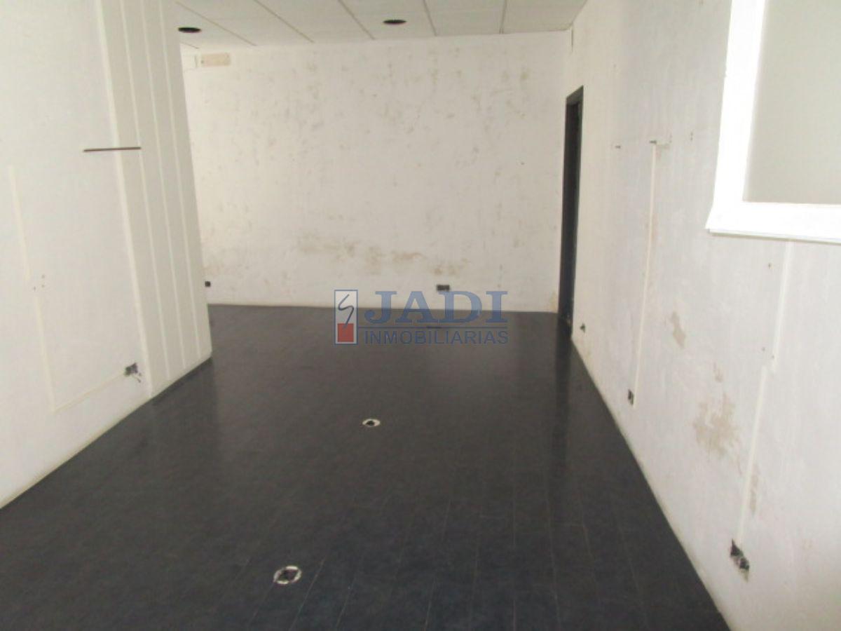 For rent of commercial in Valdepeñas