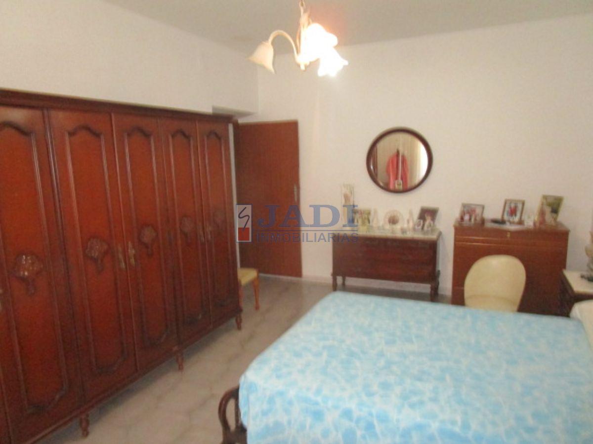 Venta de casa en Valdepeñas