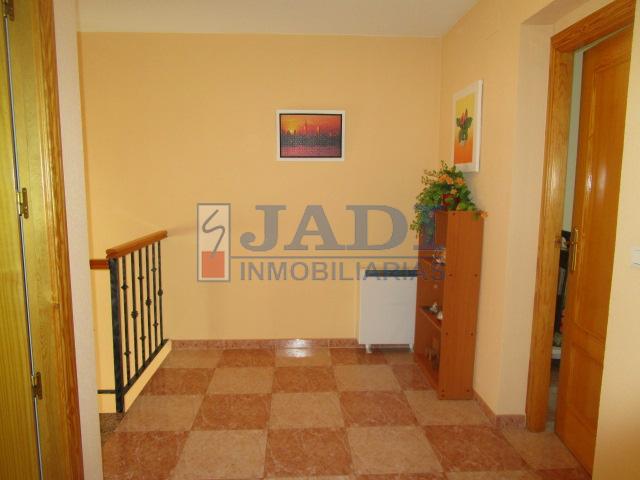 For sale of house in Valdepeñas