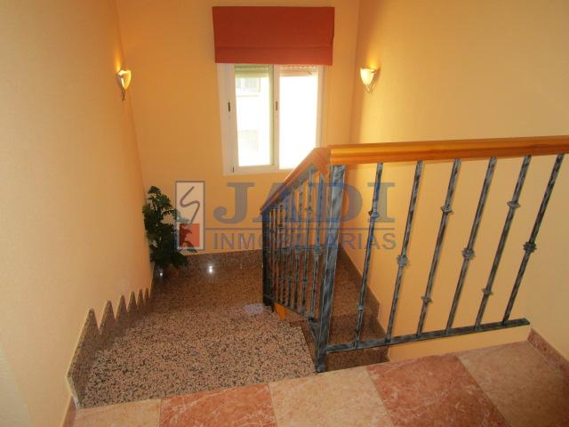 For sale of house in Valdepeñas