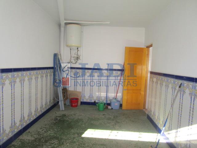 For sale of house in Valdepeñas