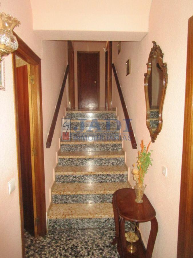 For sale of flat in Valdepeñas