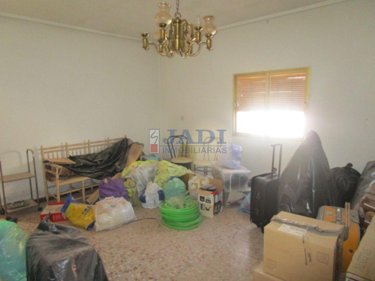 Venta de casa en Valdepeñas