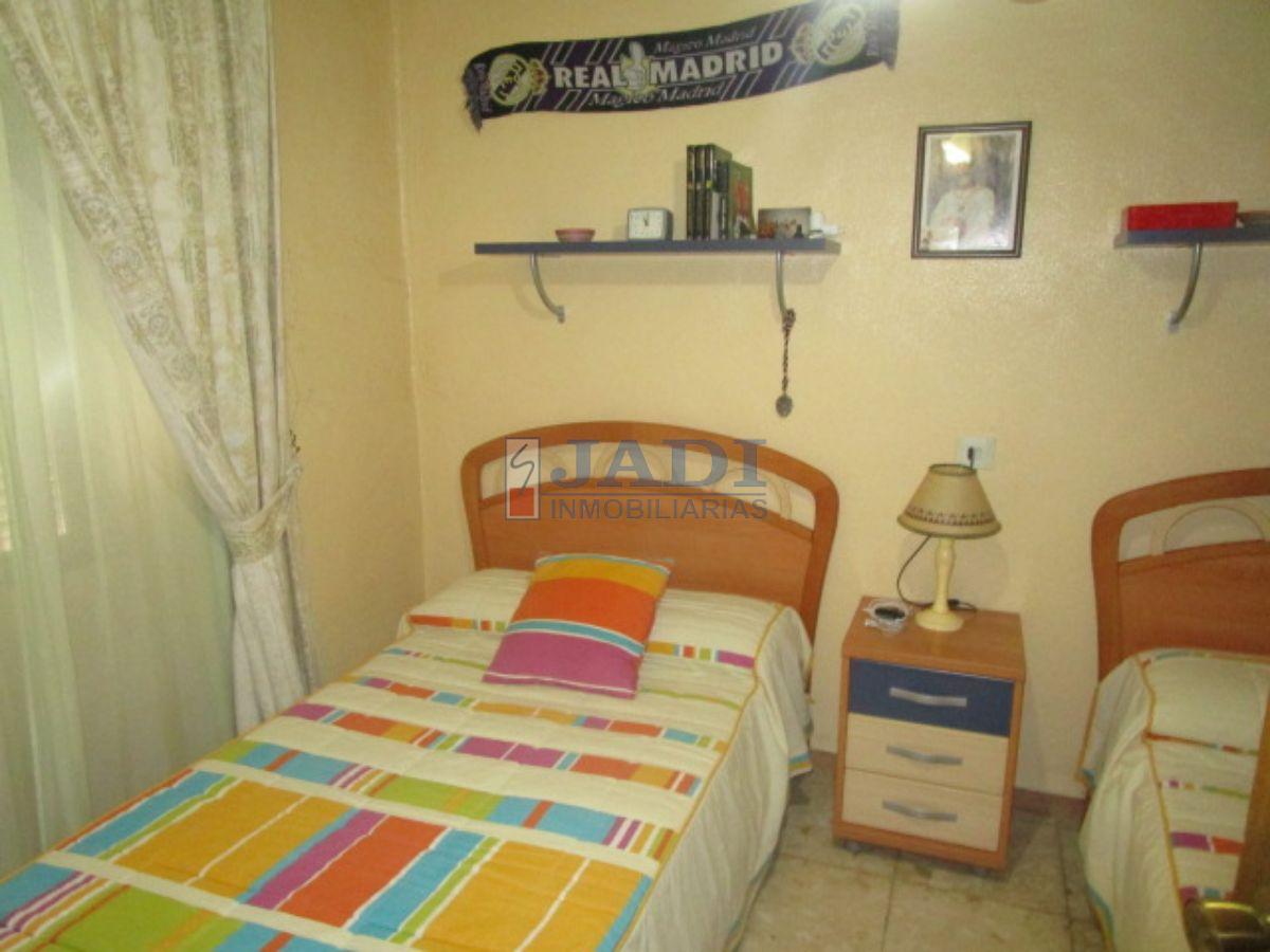 Venta de casa en Valdepeñas