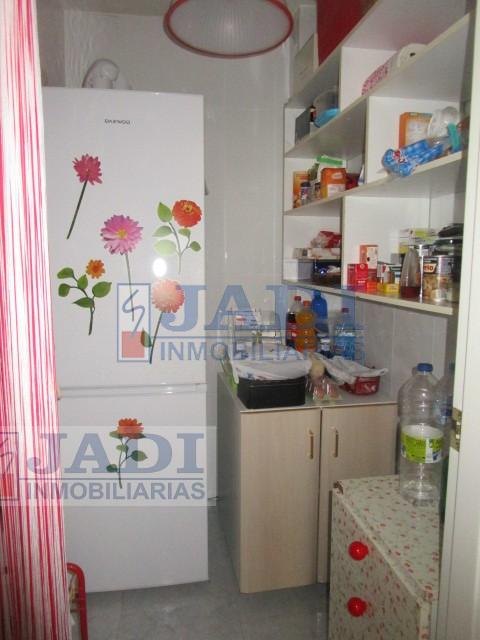 For sale of house in Valdepeñas