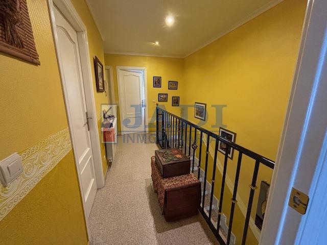 For sale of house in Valdepeñas