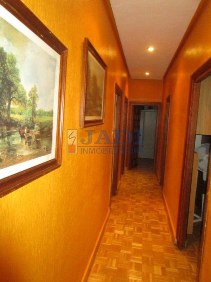 For sale of flat in Valdepeñas