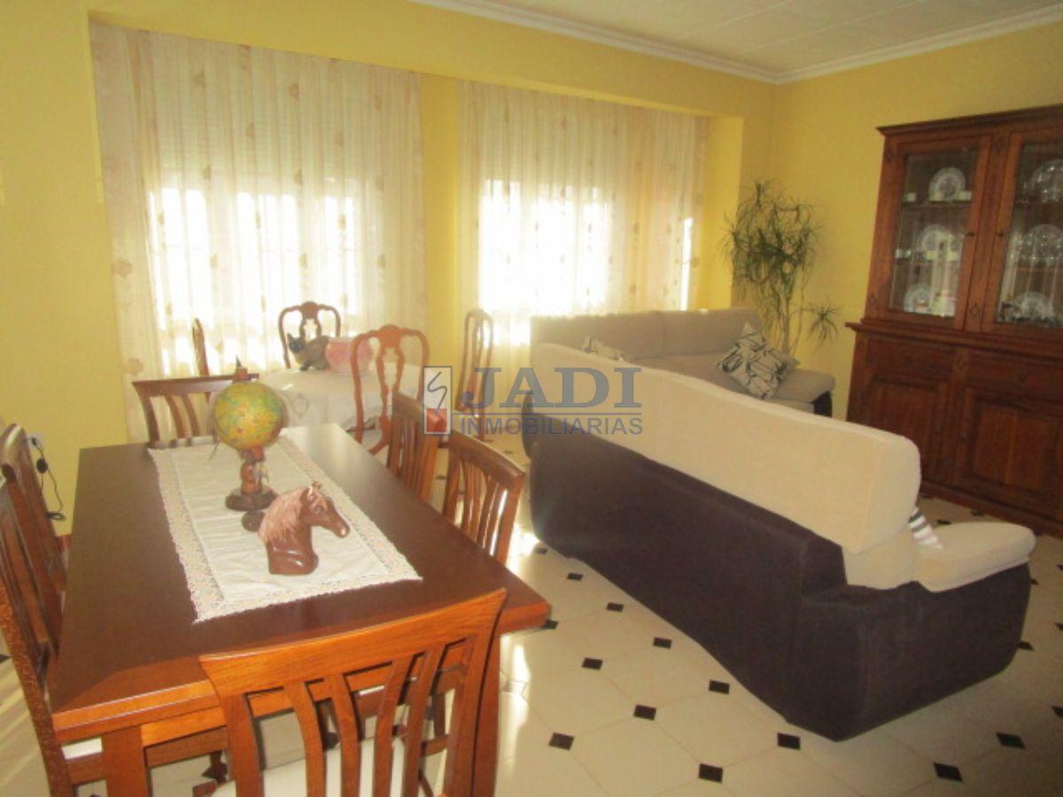 Venta de casa en Valdepeñas