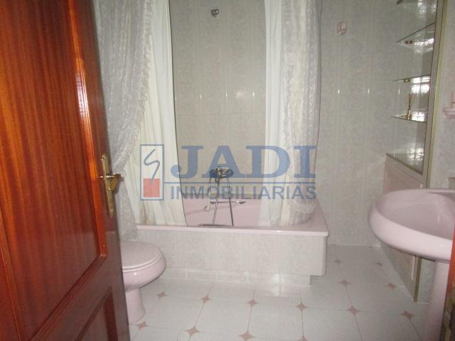 For rent of house in Valdepeñas