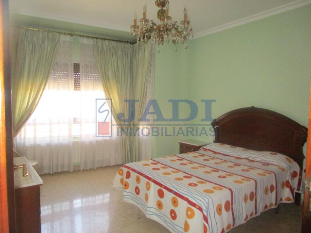 For rent of house in Valdepeñas
