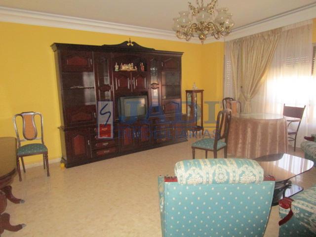 For rent of house in Valdepeñas