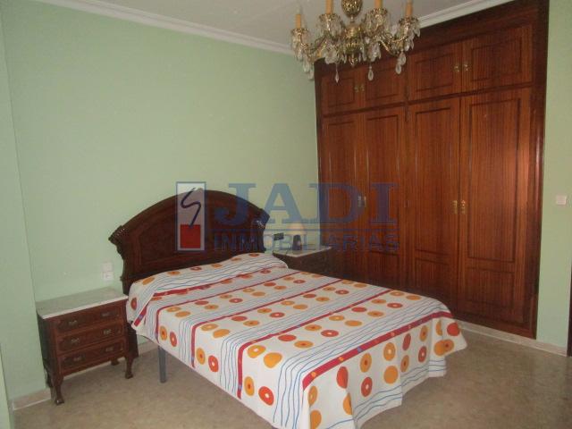 For rent of house in Valdepeñas