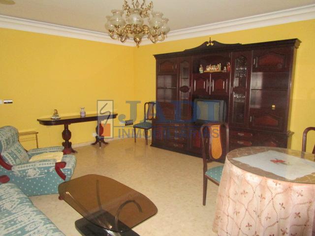 For rent of house in Valdepeñas