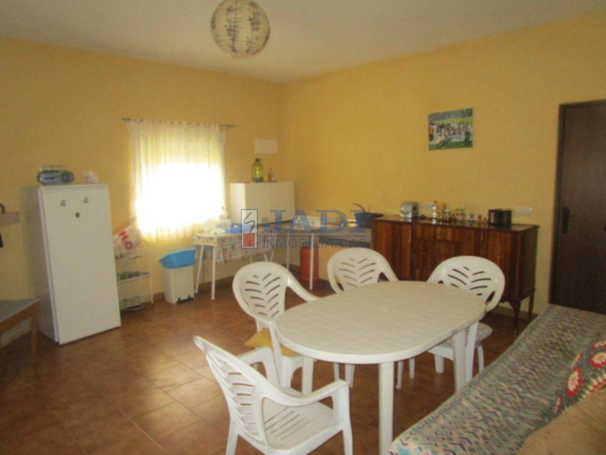 For sale of house in Valdepeñas