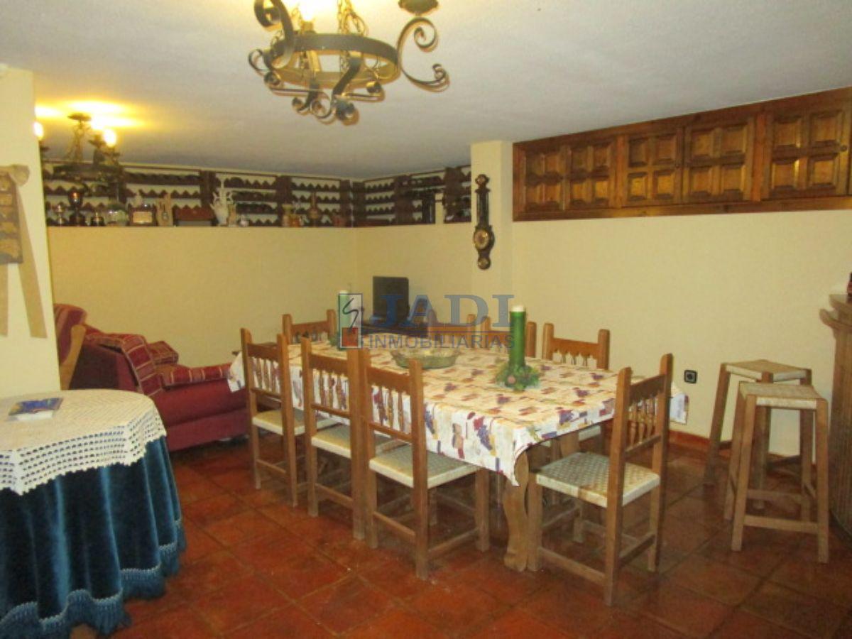 For sale of chalet in Valdepeñas