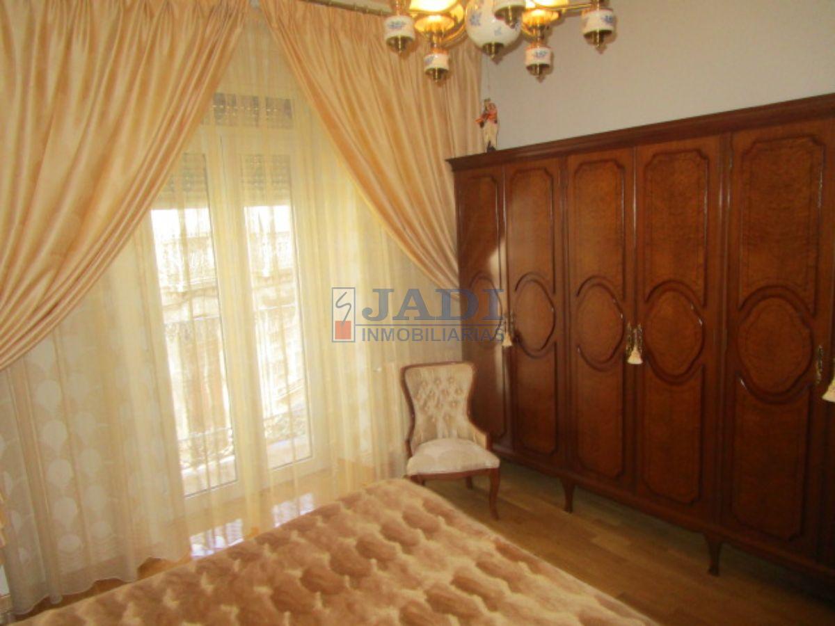 Venta de casa en Valdepeñas